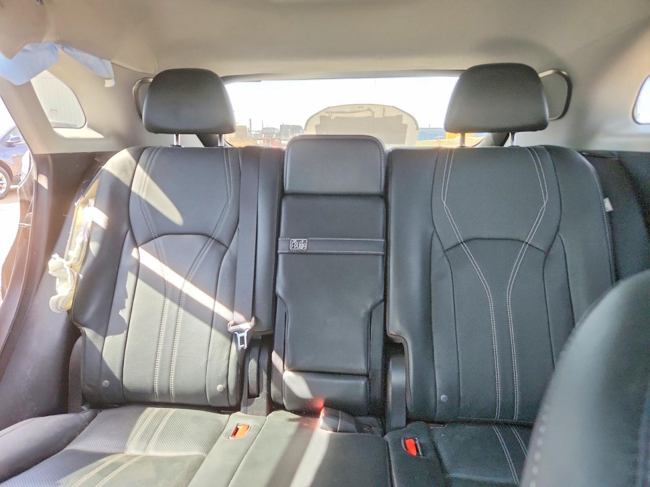 LEXUS RX 2022 — 11