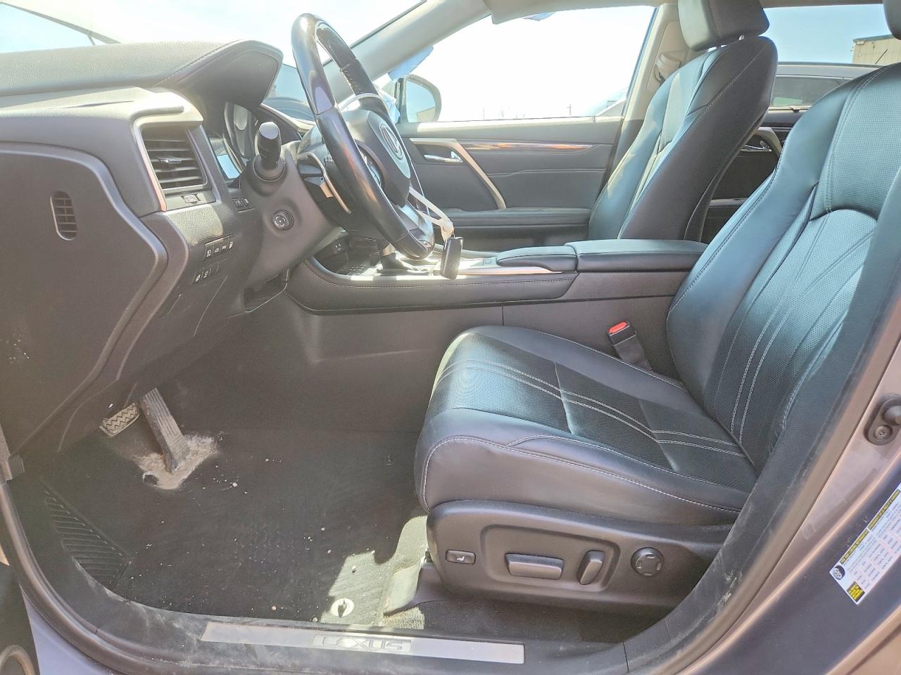 LEXUS RX 2022 — 8