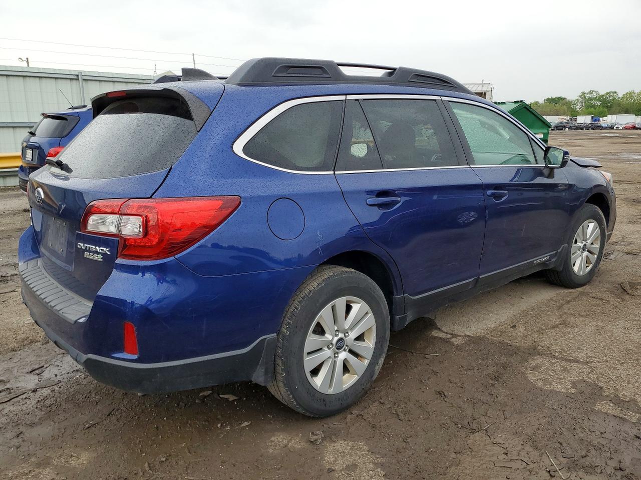SUBARU OUTBACK 2017 — 4