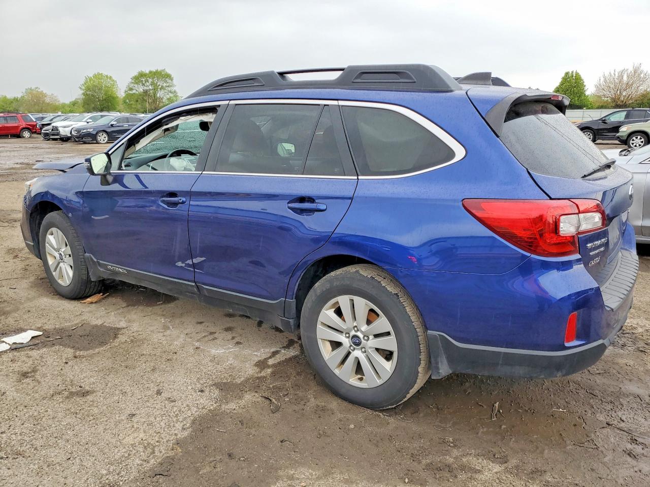 SUBARU OUTBACK 2017 — 3