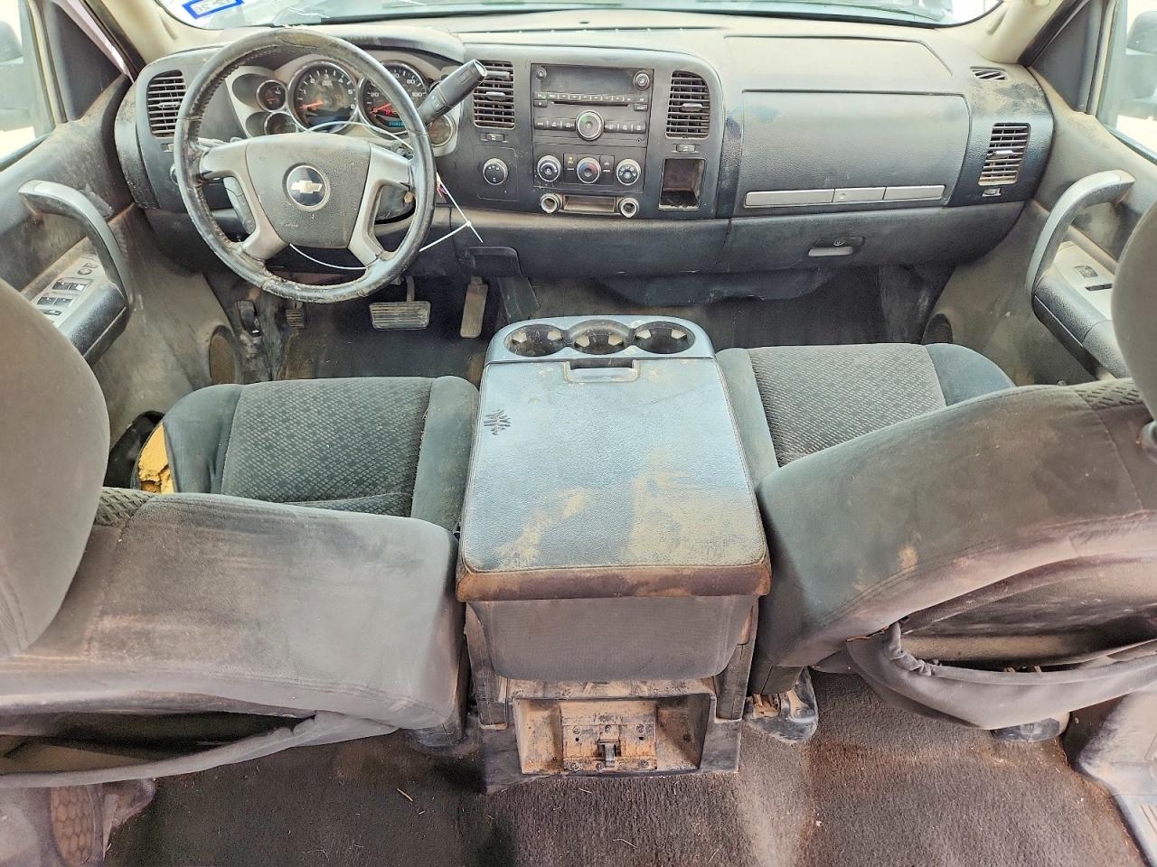 CHEVROLET SILVERADO 2008 — 9