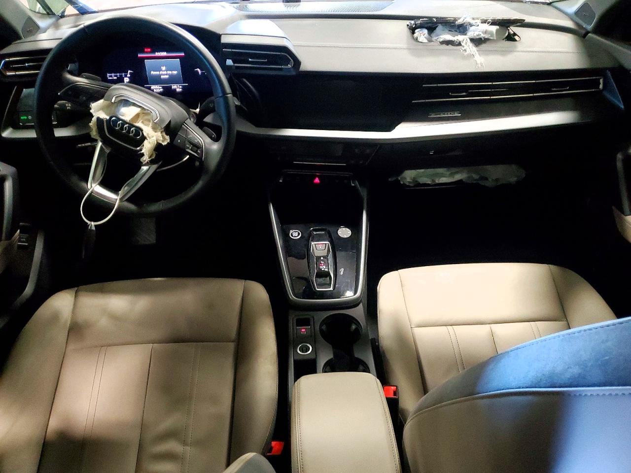 AUDI A3 2025 — 9
