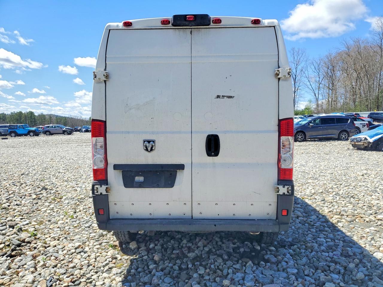 RAM PROMASTER 1500 2019 — 7
