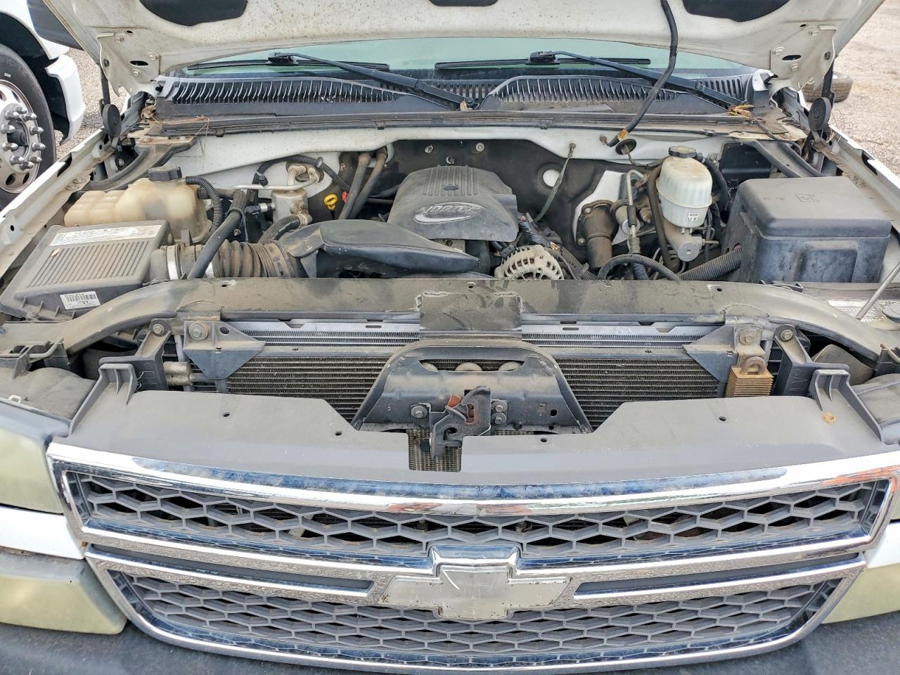 CHEVROLET SILVERADO 2005 — 12