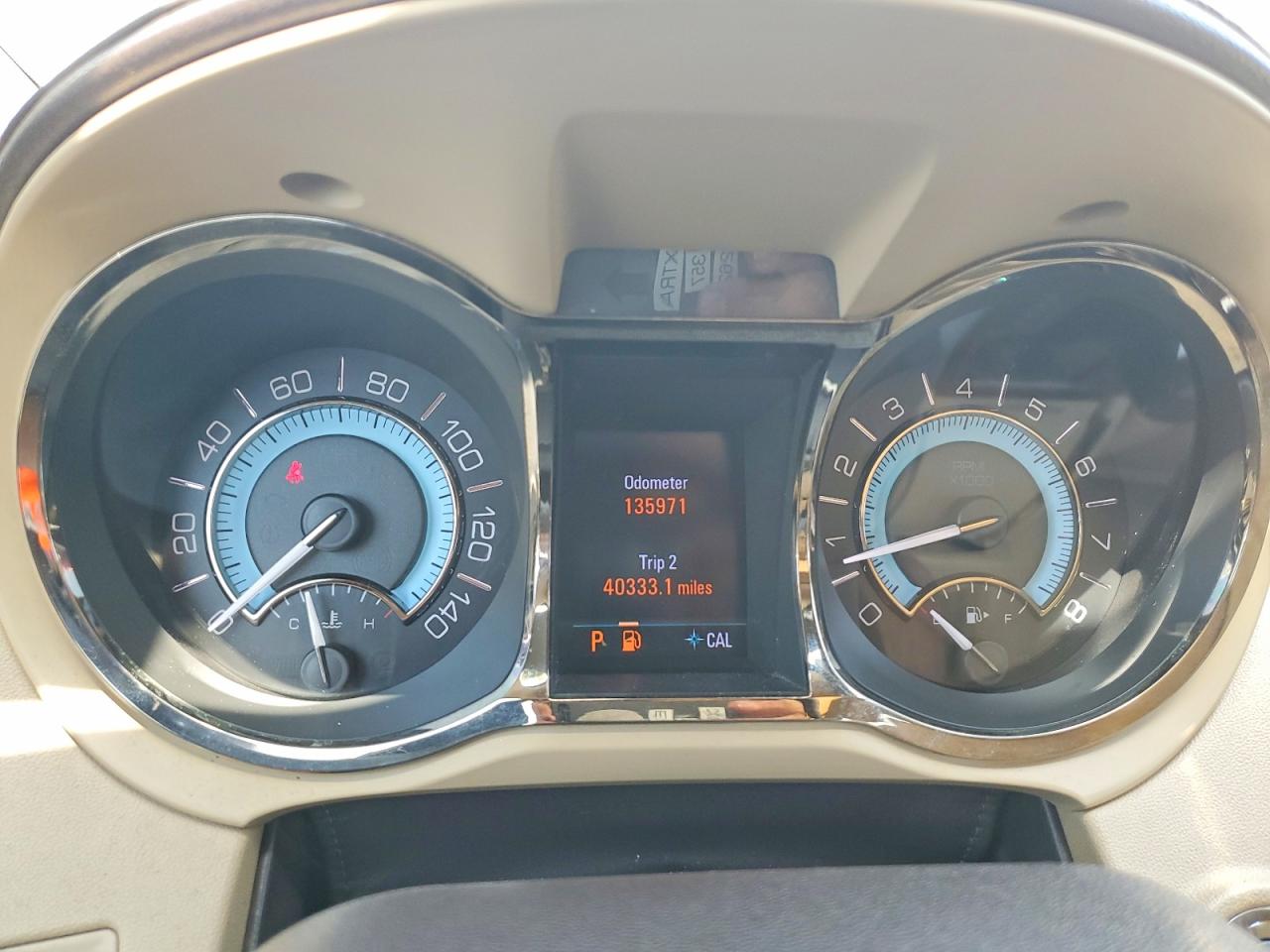 BUICK LACROSSE 2010 — 10