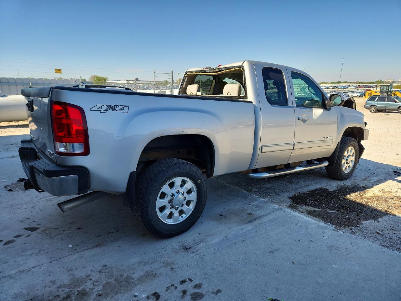 GMC SIERRA 2011 — 4