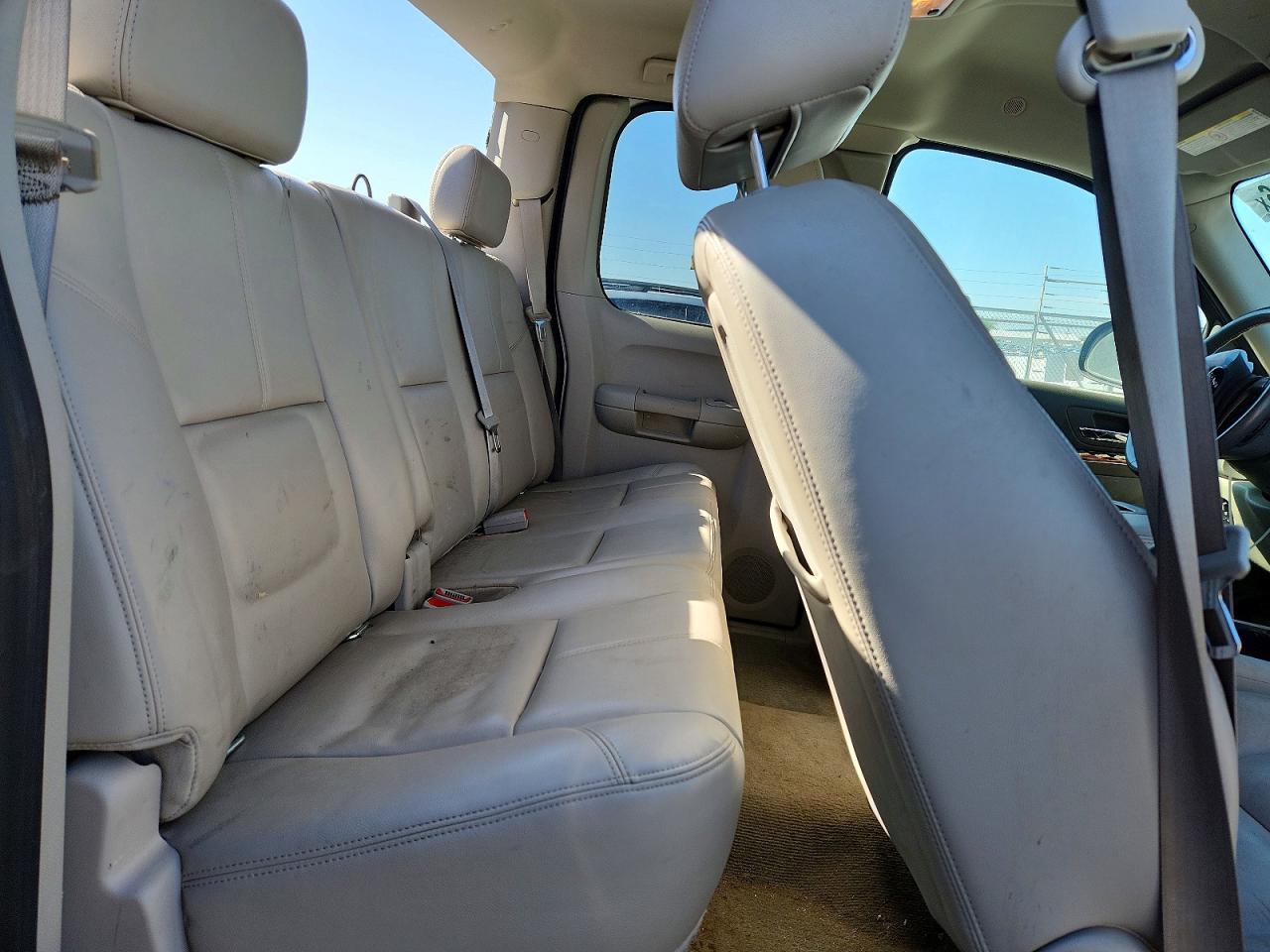 GMC SIERRA 2011 — 11