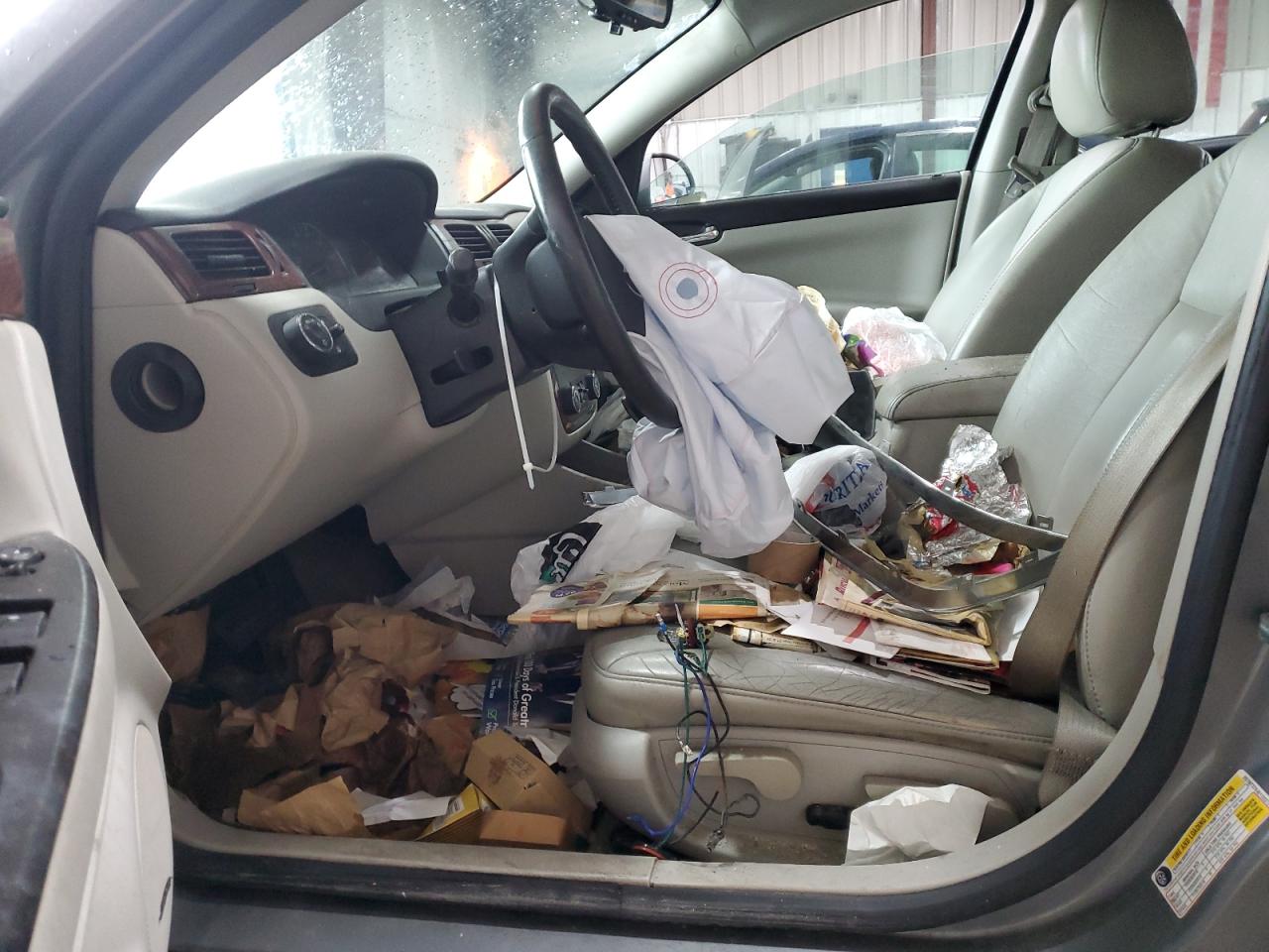 CHEVROLET IMPALA 2009 — 8