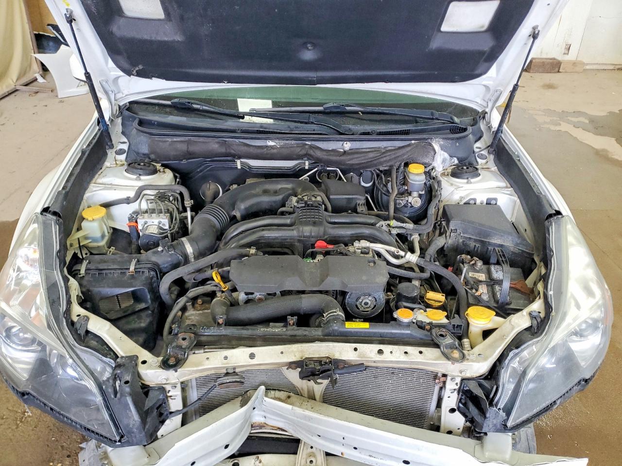 SUBARU LEGACY 2014 — 12