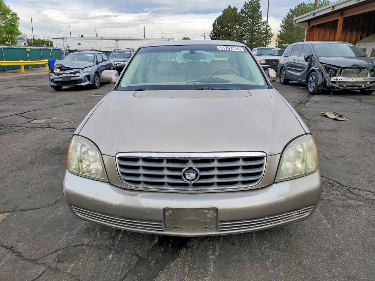 CADILLAC DEVILLE 2004 — 6