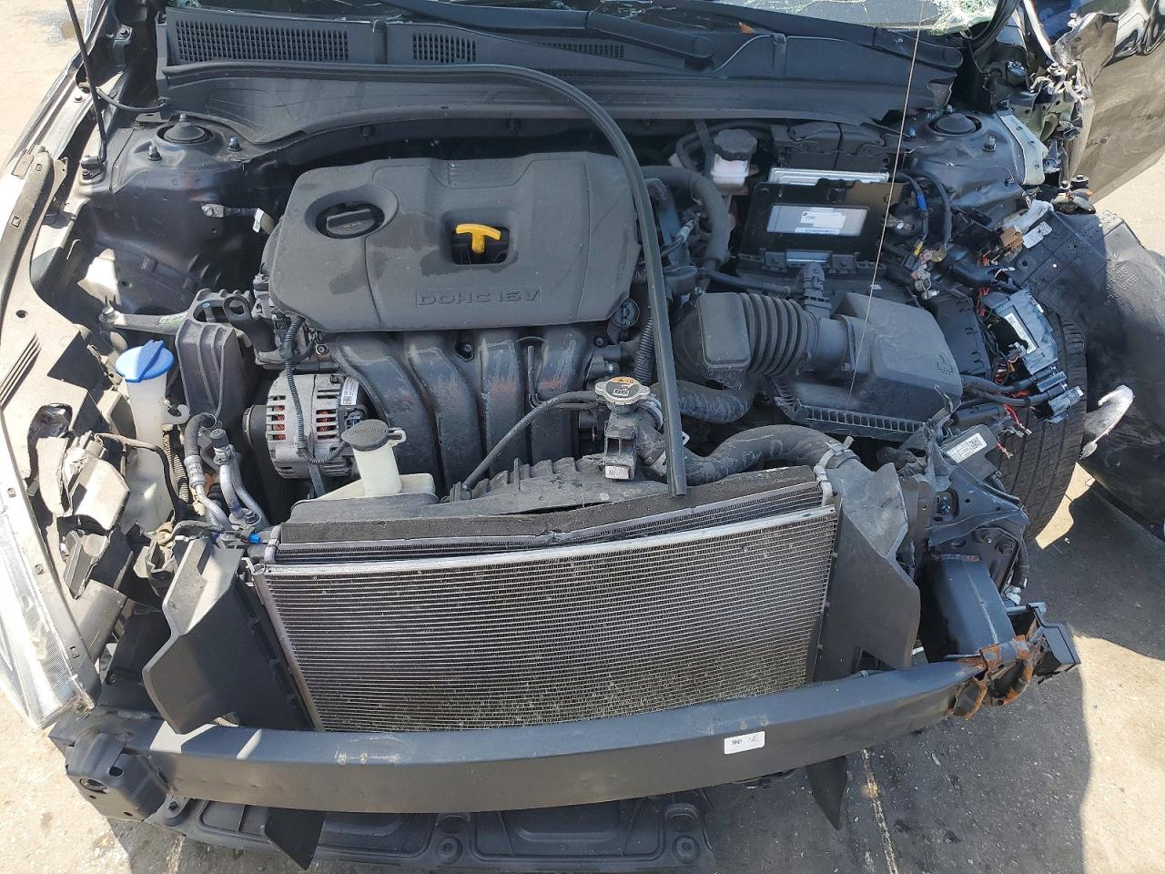 KIA FORTE 2022 — 12