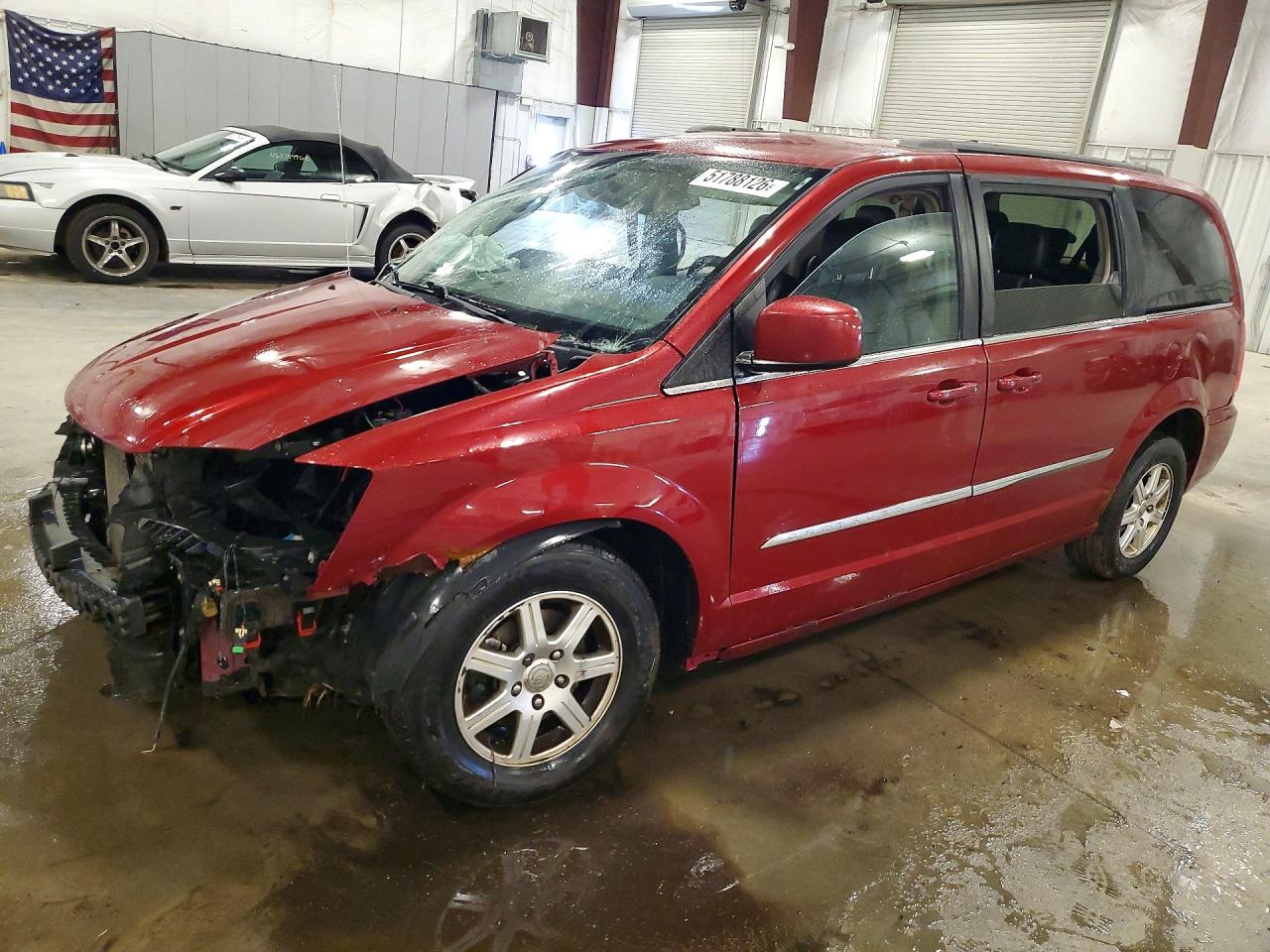 CHRYSLER TOWN & COUNTRY 2012 — 2