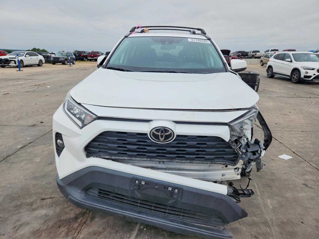 TOYOTA RAV4 2021 — 6