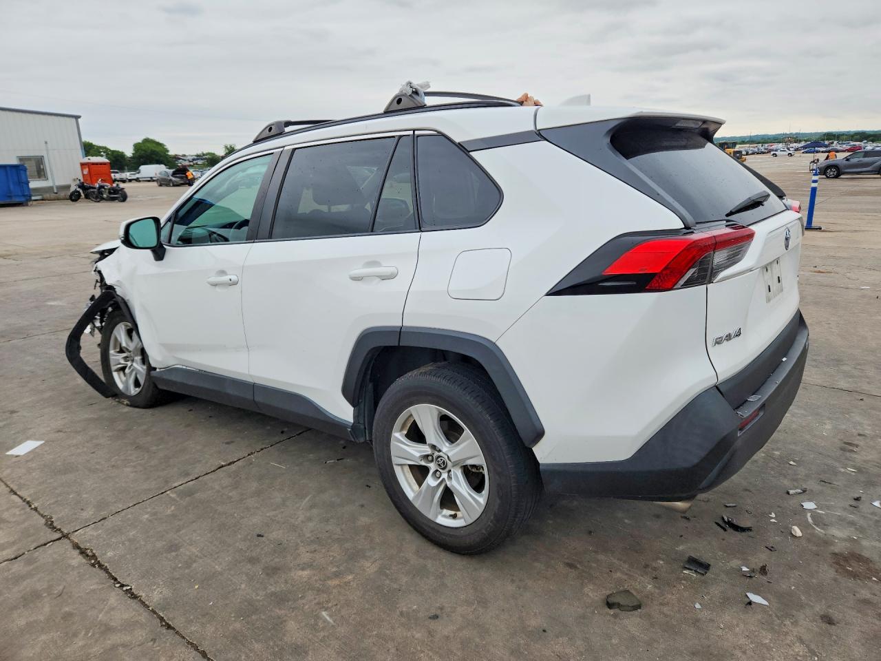 TOYOTA RAV4 2021 — 3