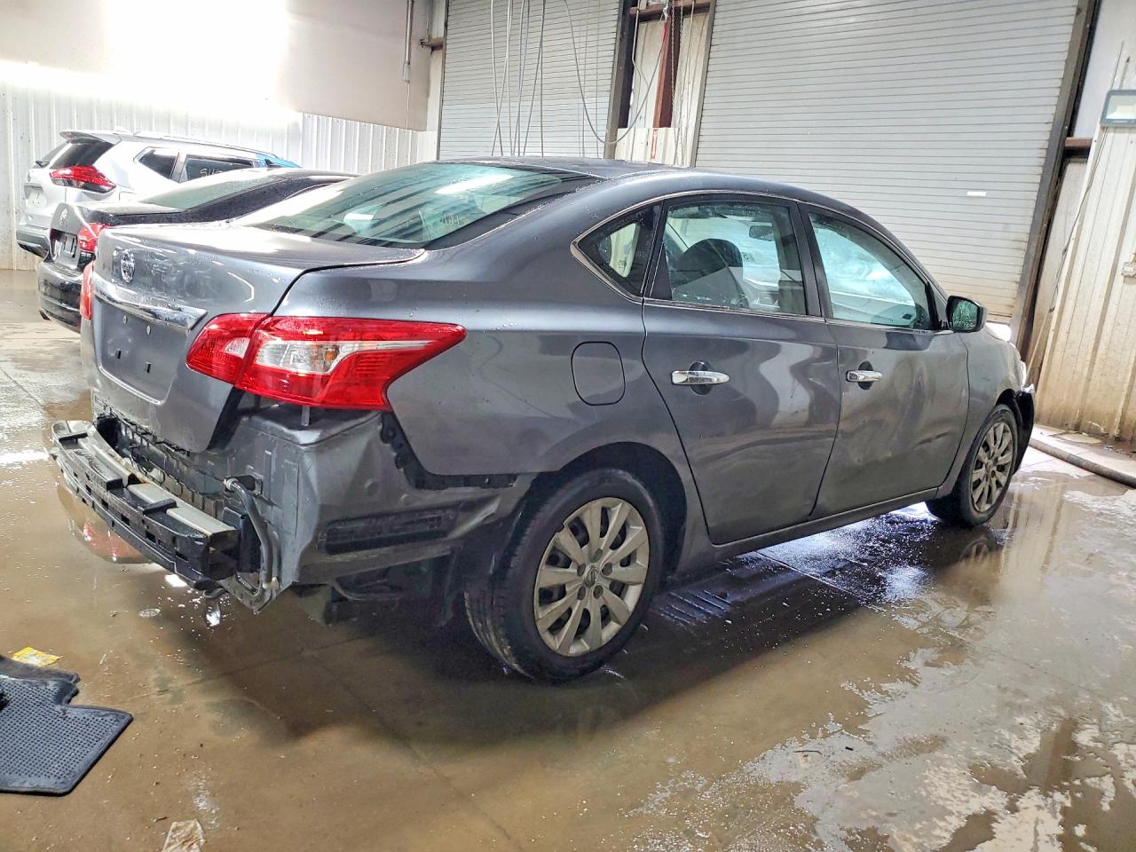 NISSAN SENTRA 2018 — 4