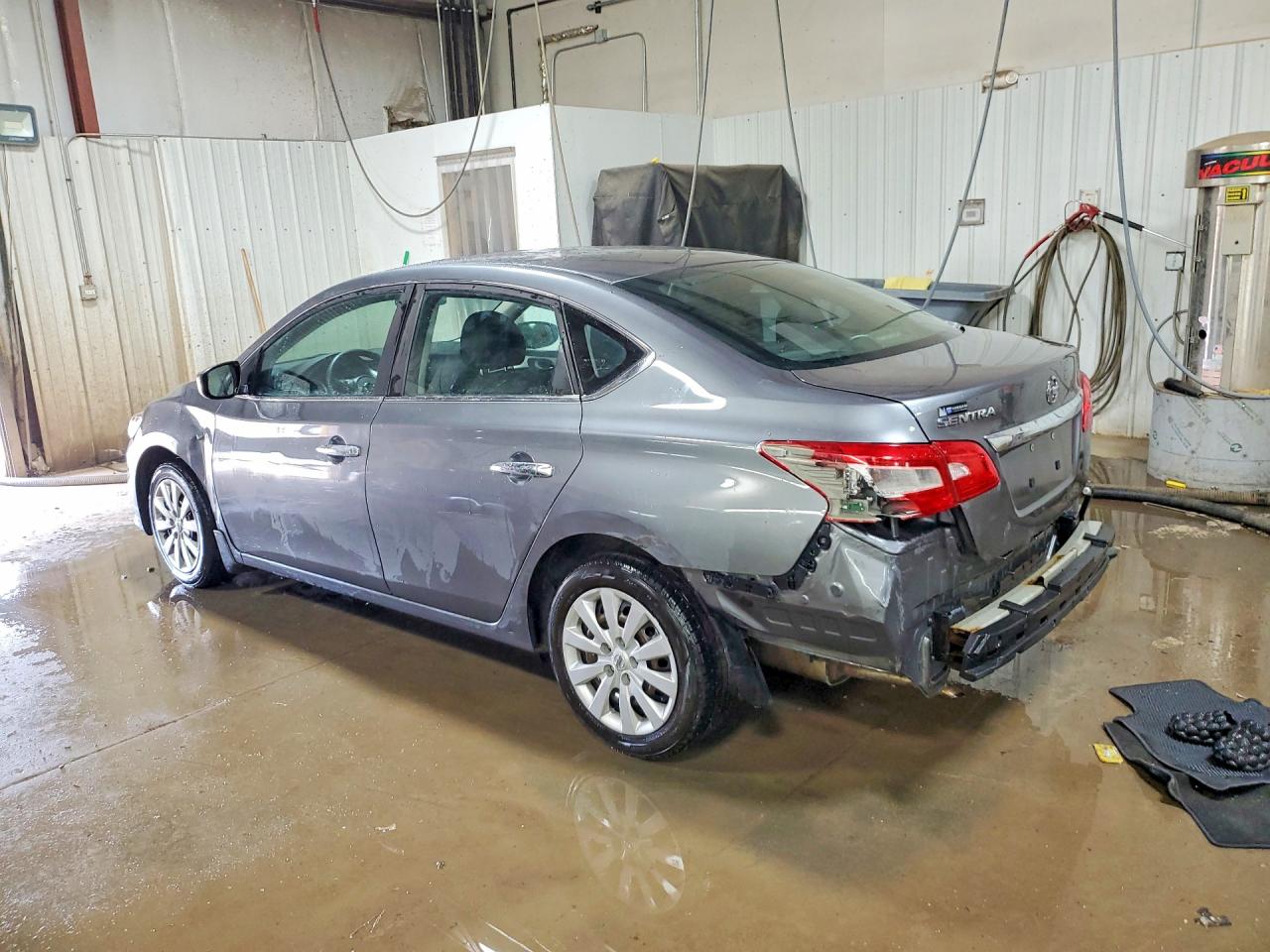 NISSAN SENTRA 2018 — 3