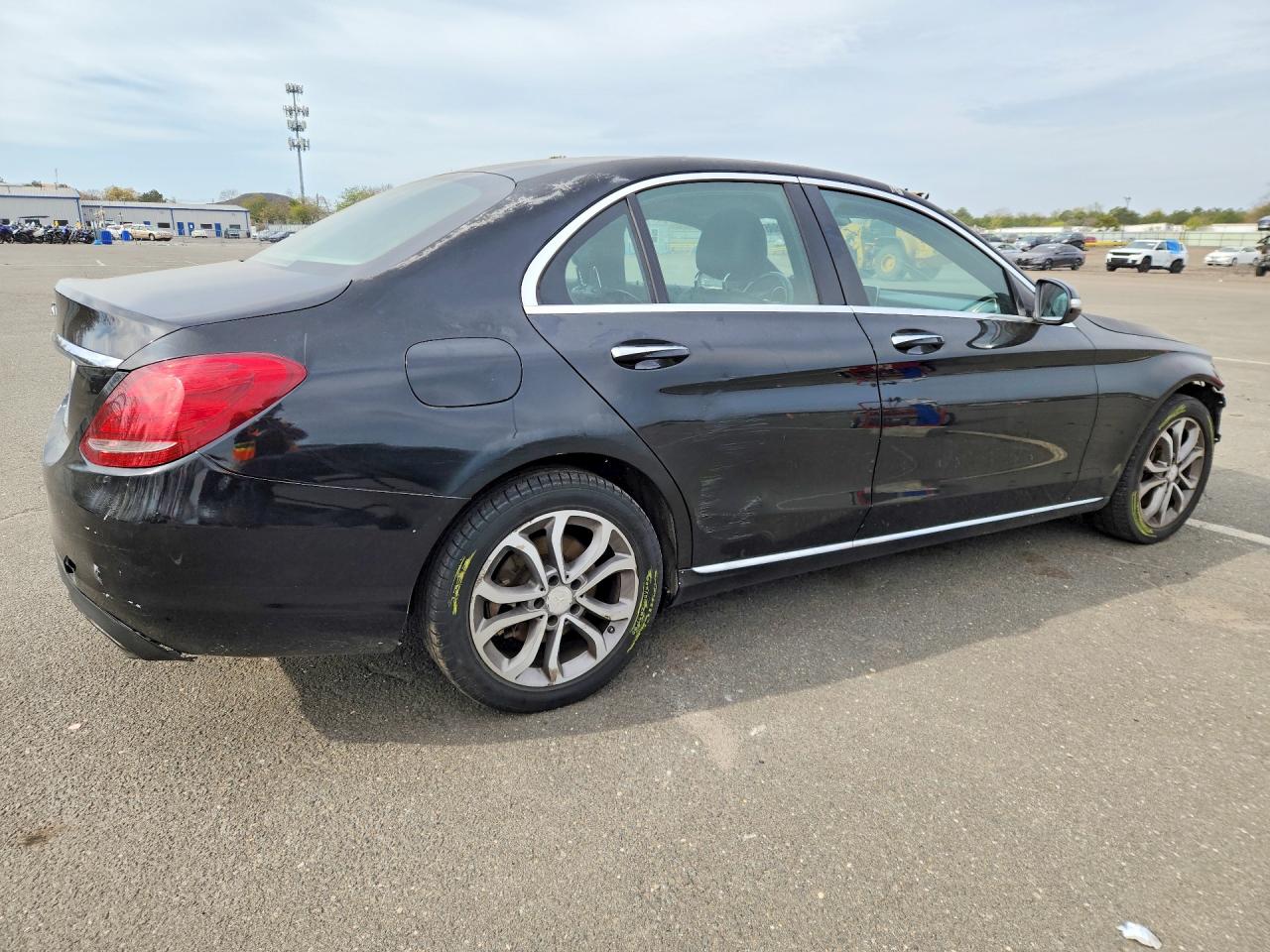 MERCEDES-BENZ C 2015 — 4