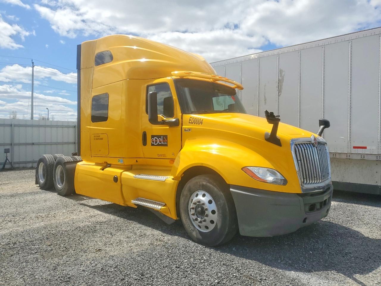 INTERNATIONAL LT625 2020 — 2