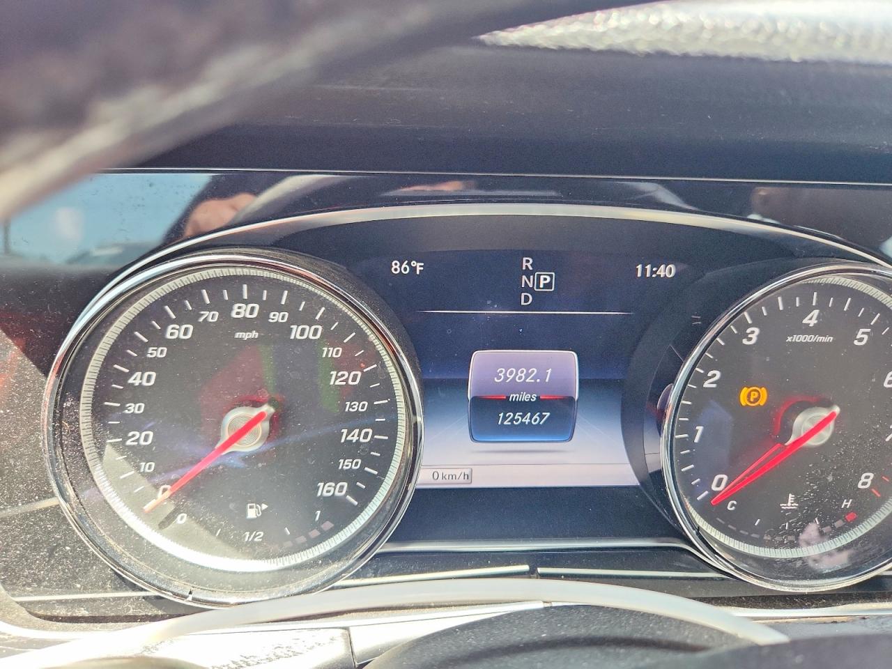 MERCEDES-BENZ E 2017 — 10