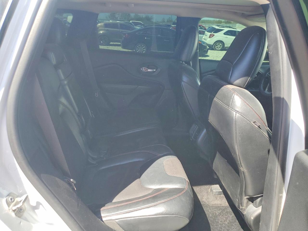 JEEP CHEROKEE 2014 — 12
