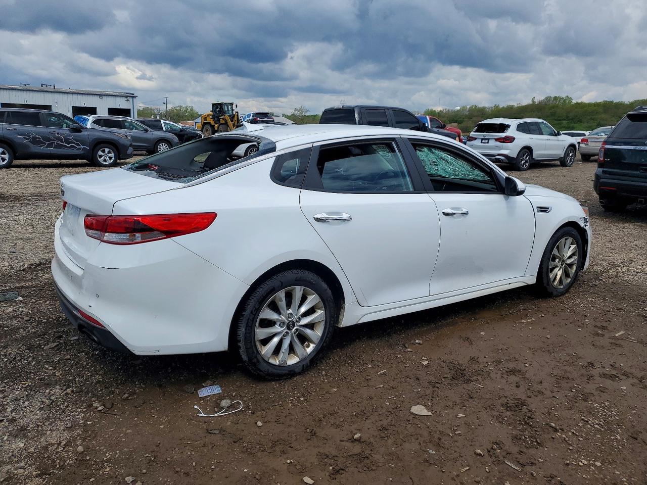 KIA OPTIMA 2018 — 4