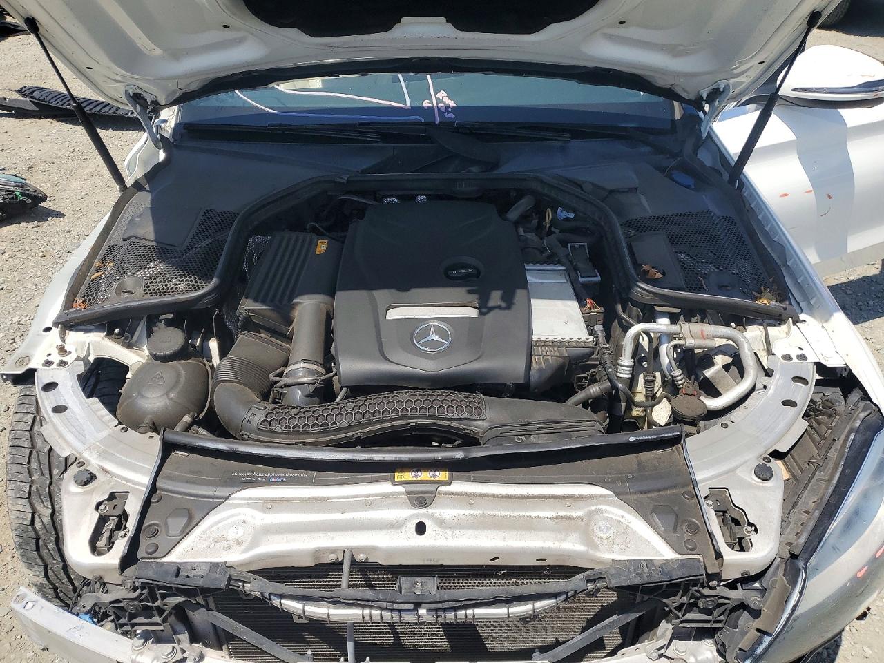 MERCEDES-BENZ C 2018 — 12