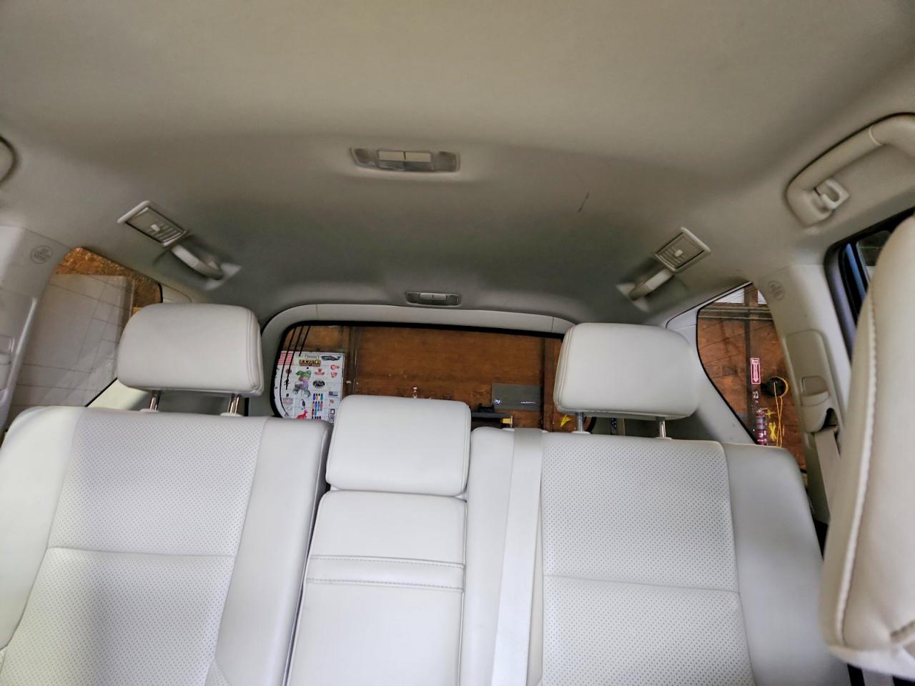 LEXUS GX 2011 — 11