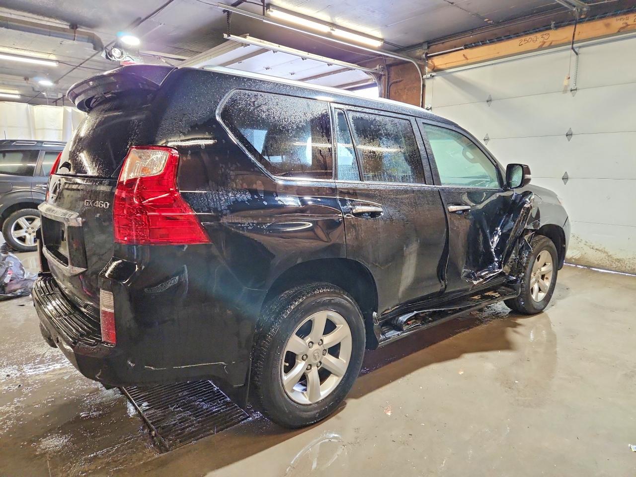 LEXUS GX 2011 — 4
