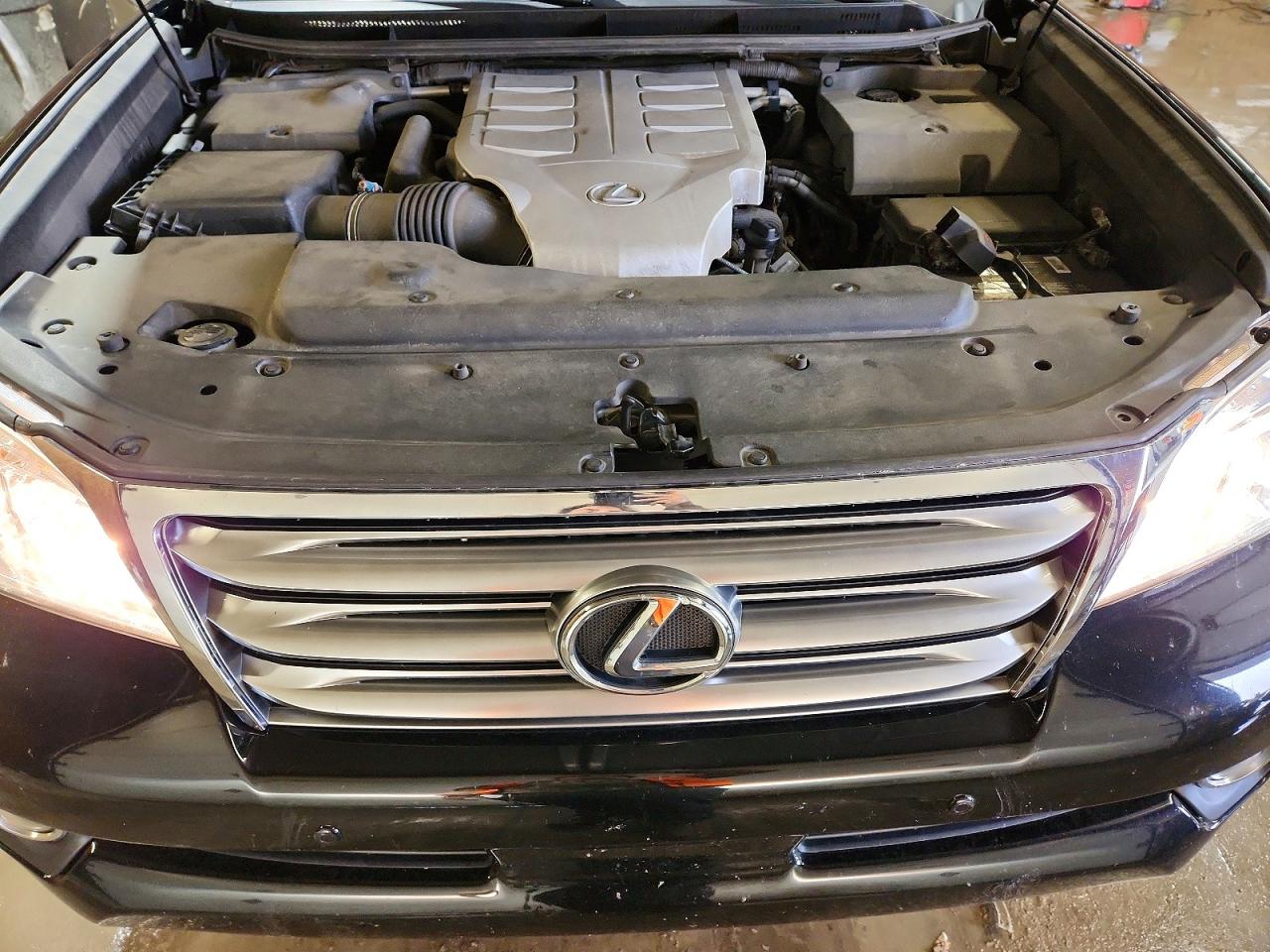 LEXUS GX 2011 — 13