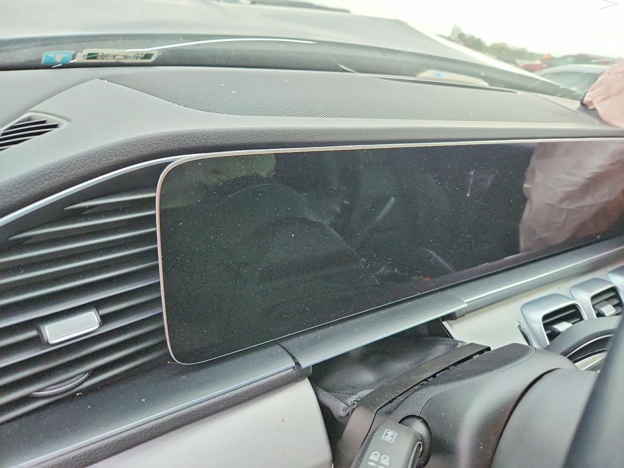 MERCEDES-BENZ GLE 2022 — 10