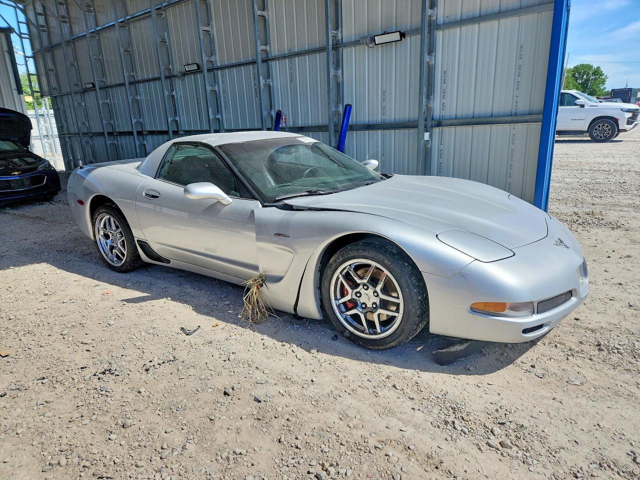 CHEVROLET CORVETTE 2003 — 5