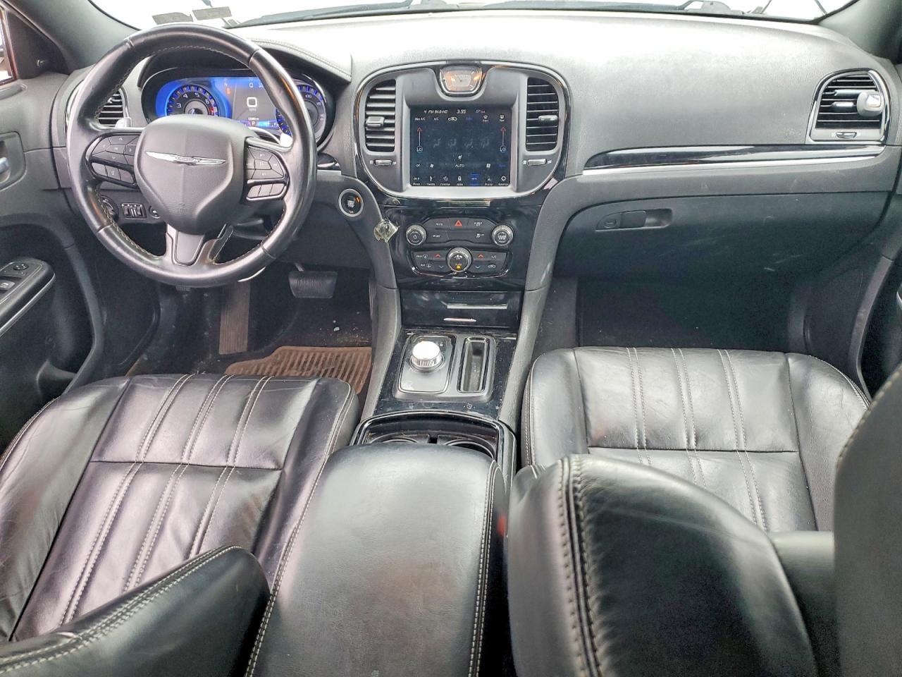 CHRYSLER 300 2019 — 9