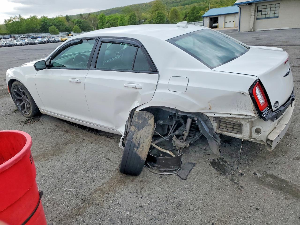 CHRYSLER 300 2019 — 3