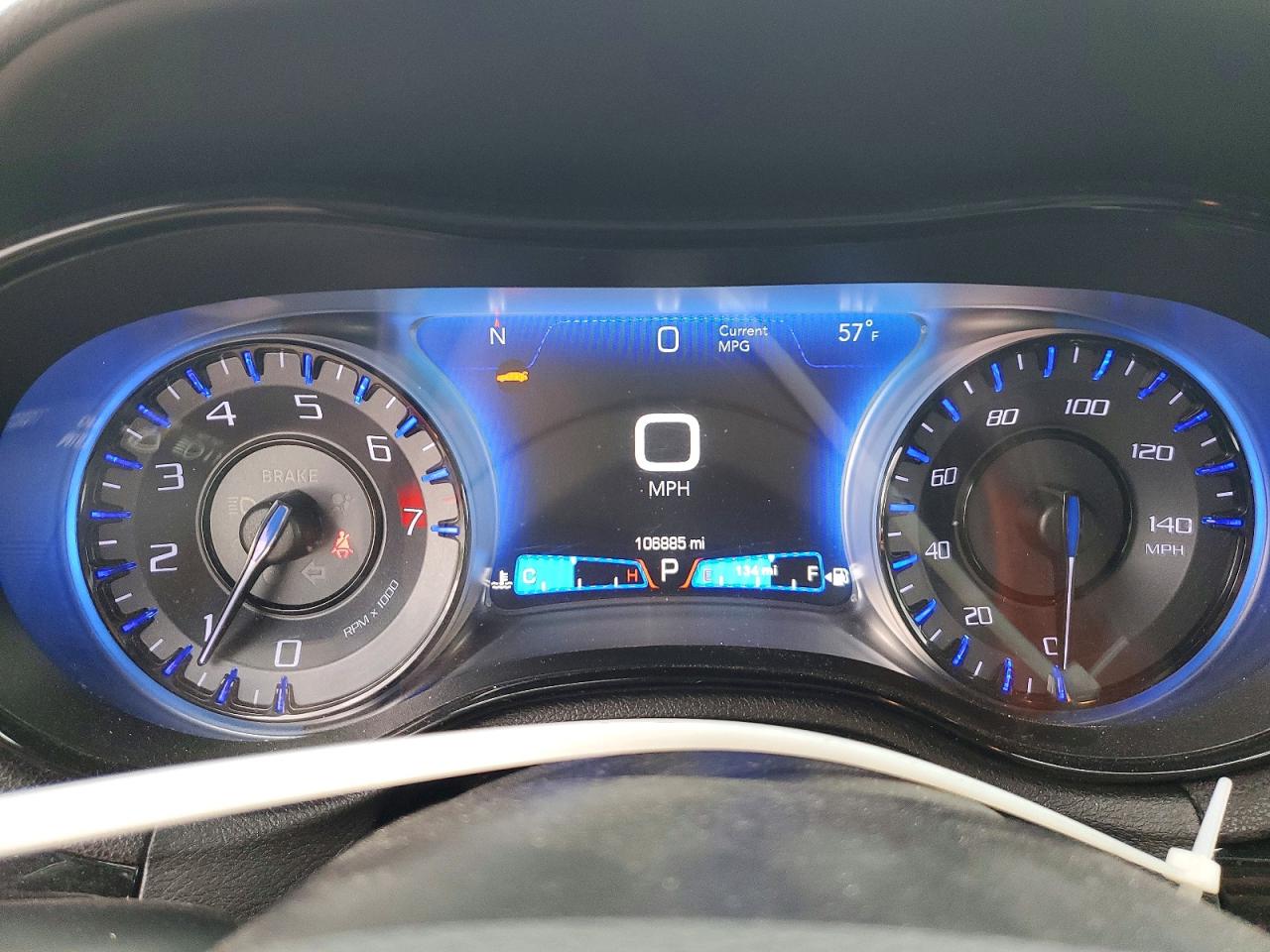 CHRYSLER 300 2019 — 10