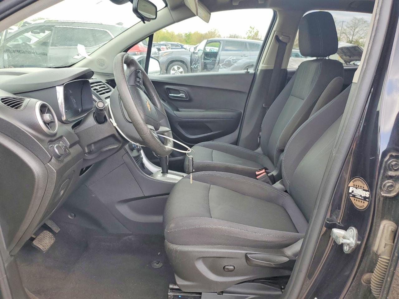 CHEVROLET TRAX 2015 — 8
