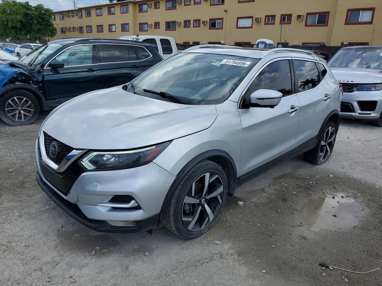 NISSAN ROGUE SPORT 2017 — 2