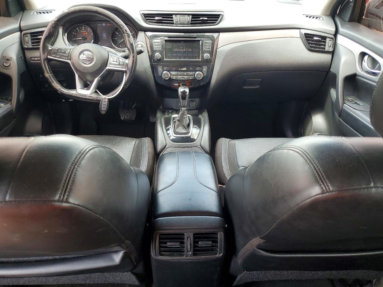 NISSAN ROGUE SPORT 2017 — 9