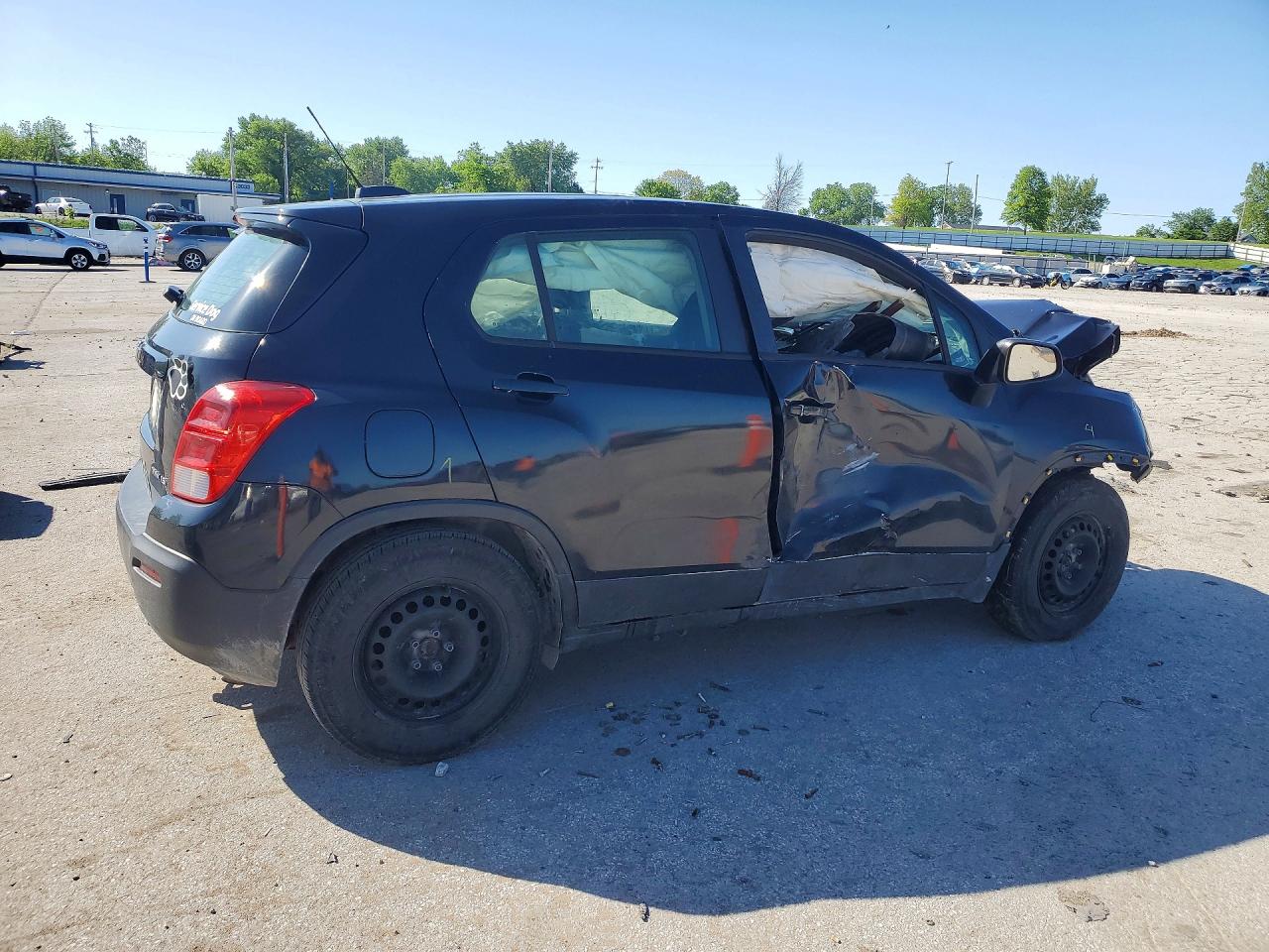 CHEVROLET TRAX 2016 — 4