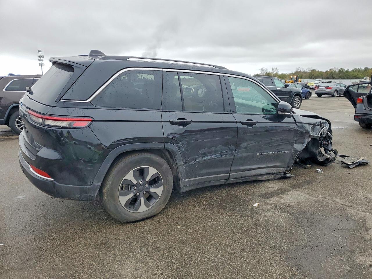 JEEP GRAND CHEROKEE 2023 — 4