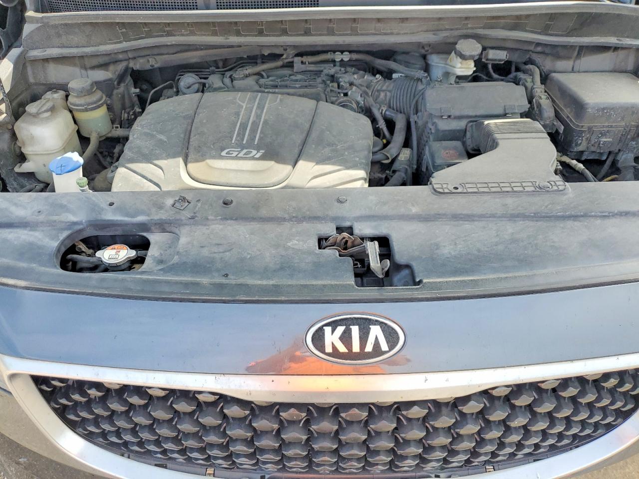KIA SEDONA 2016 — 13