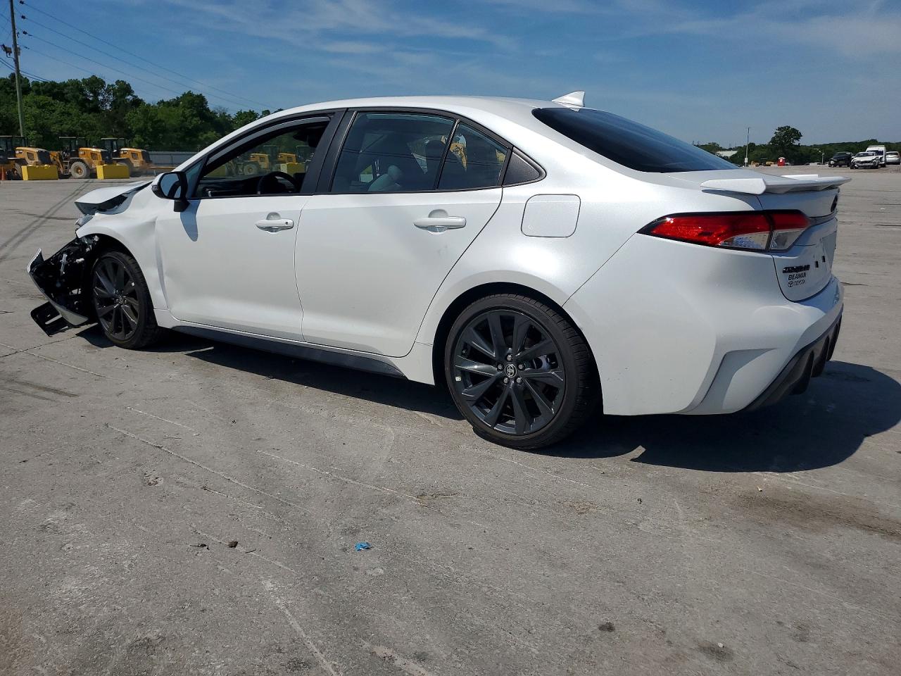 TOYOTA COROLLA 2026 — 3