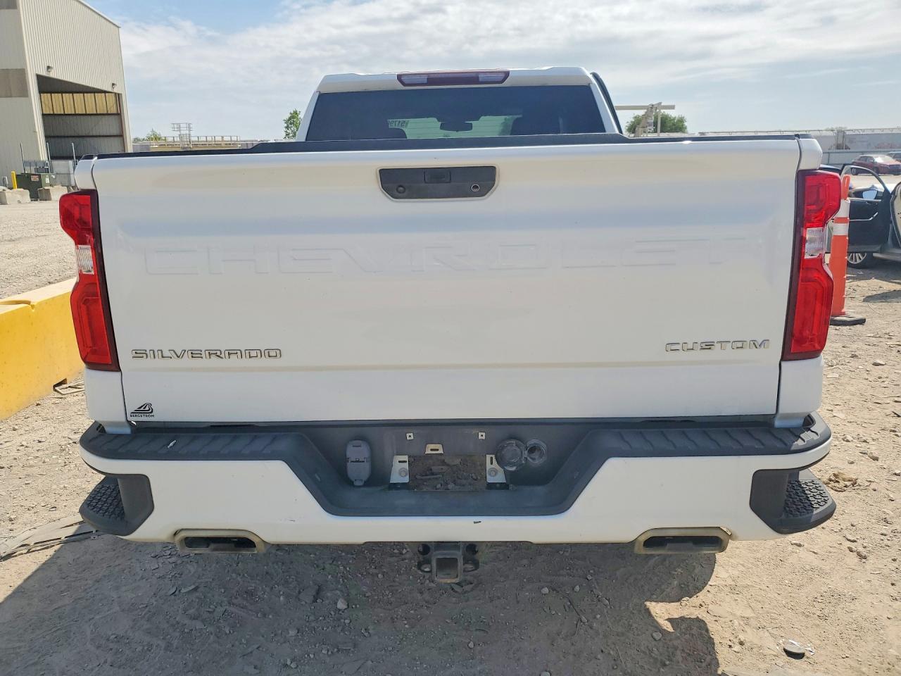 CHEVROLET 1500 SILVE 2021 — 7