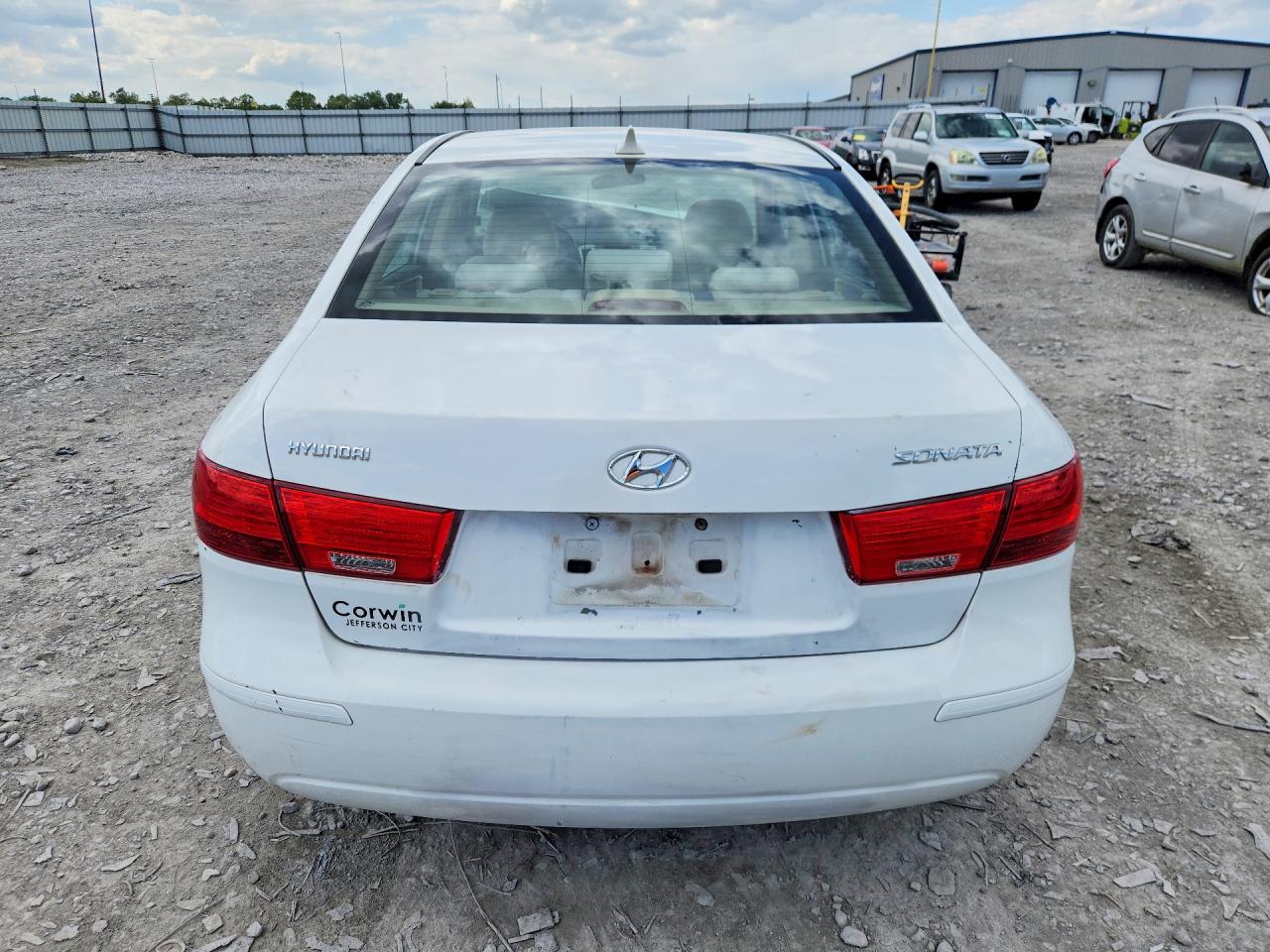 HYUNDAI SONATA 2009 — 7