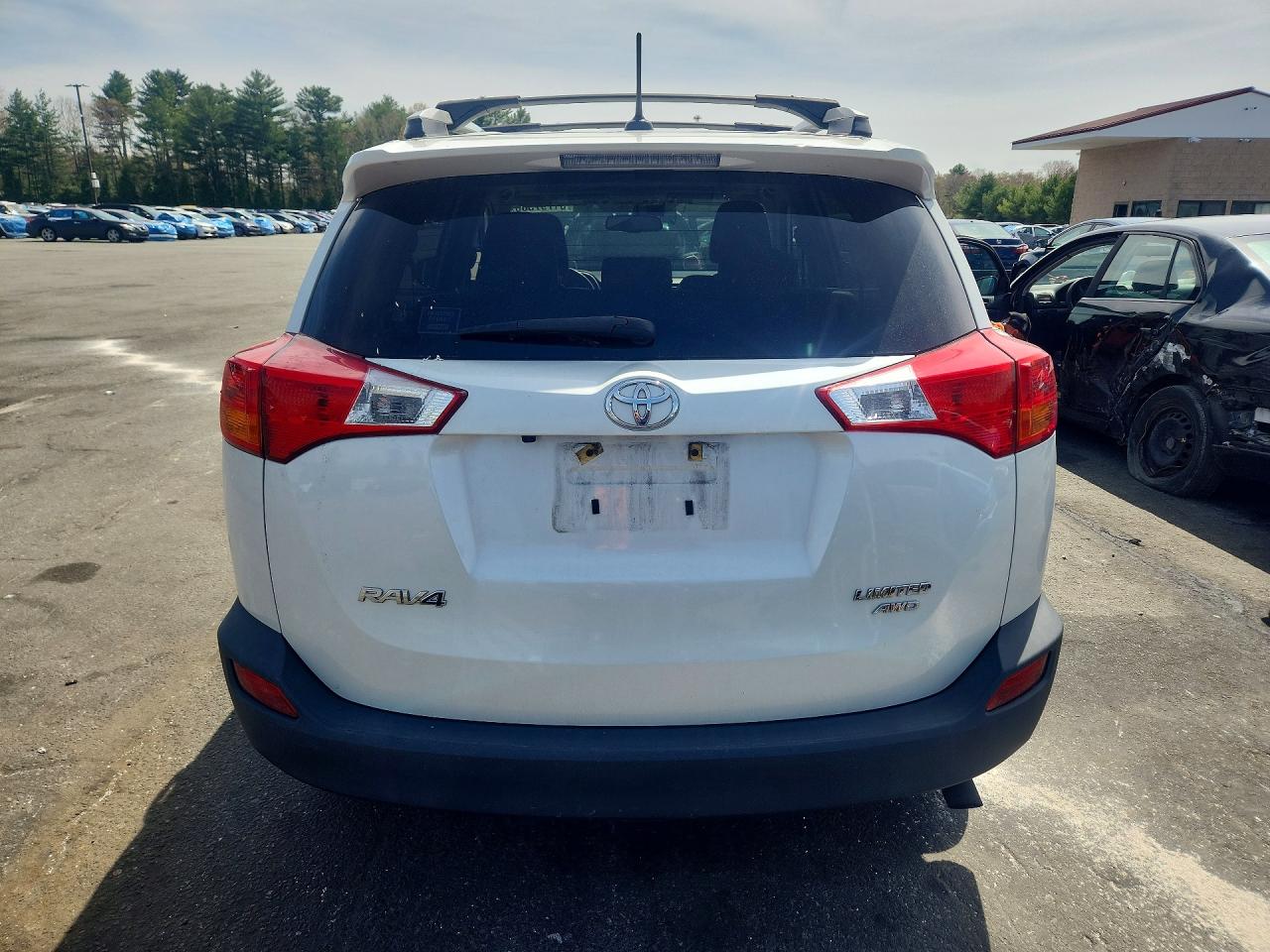 TOYOTA RAV4 2015 — 7