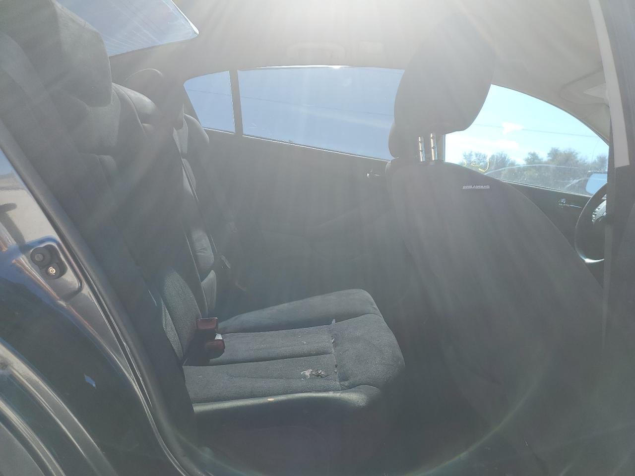 NISSAN ALTIMA 2010 — 11