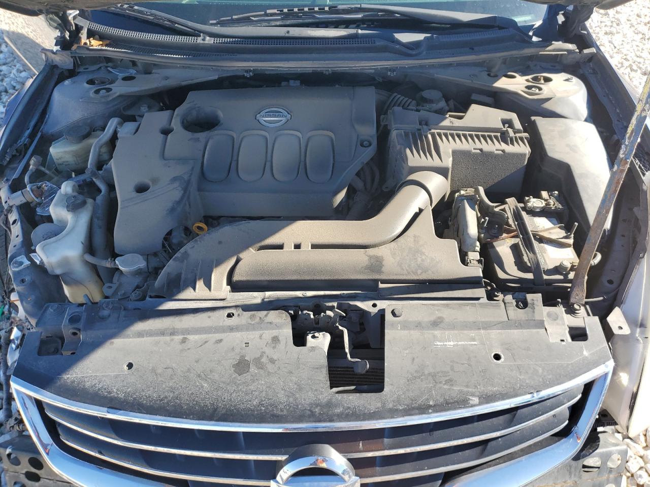 NISSAN ALTIMA 2010 — 13