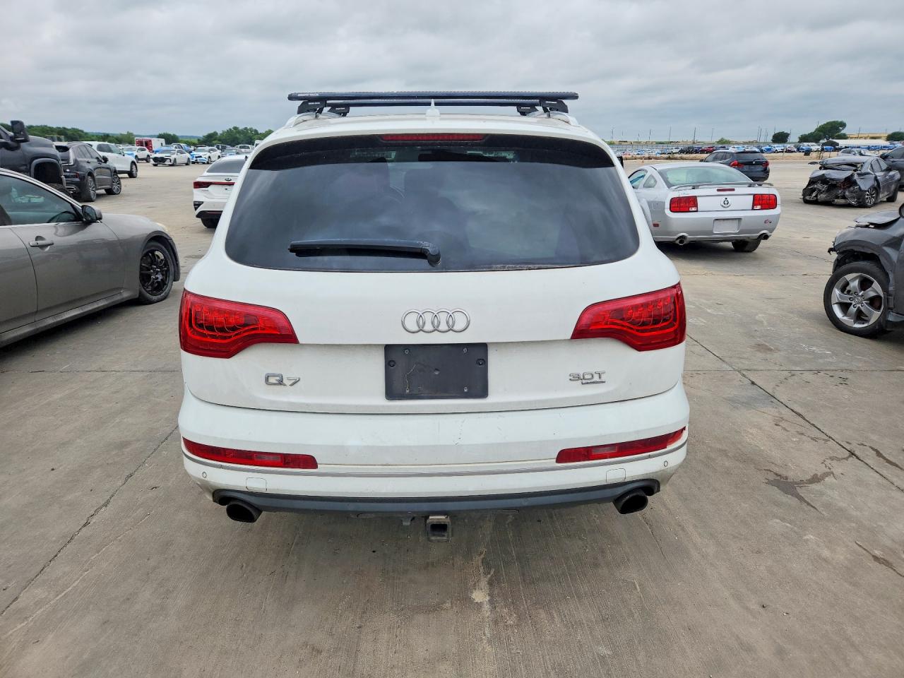 AUDI Q7 2015 — 7