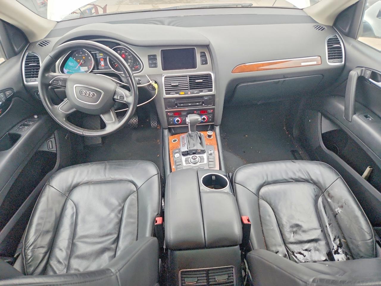 AUDI Q7 2015 — 9
