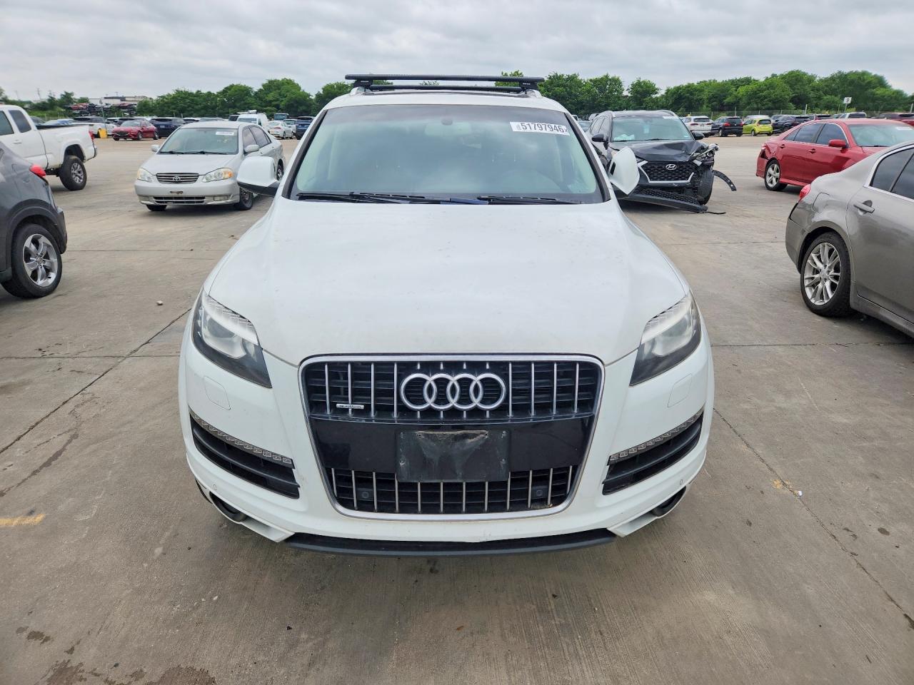 AUDI Q7 2015 — 6