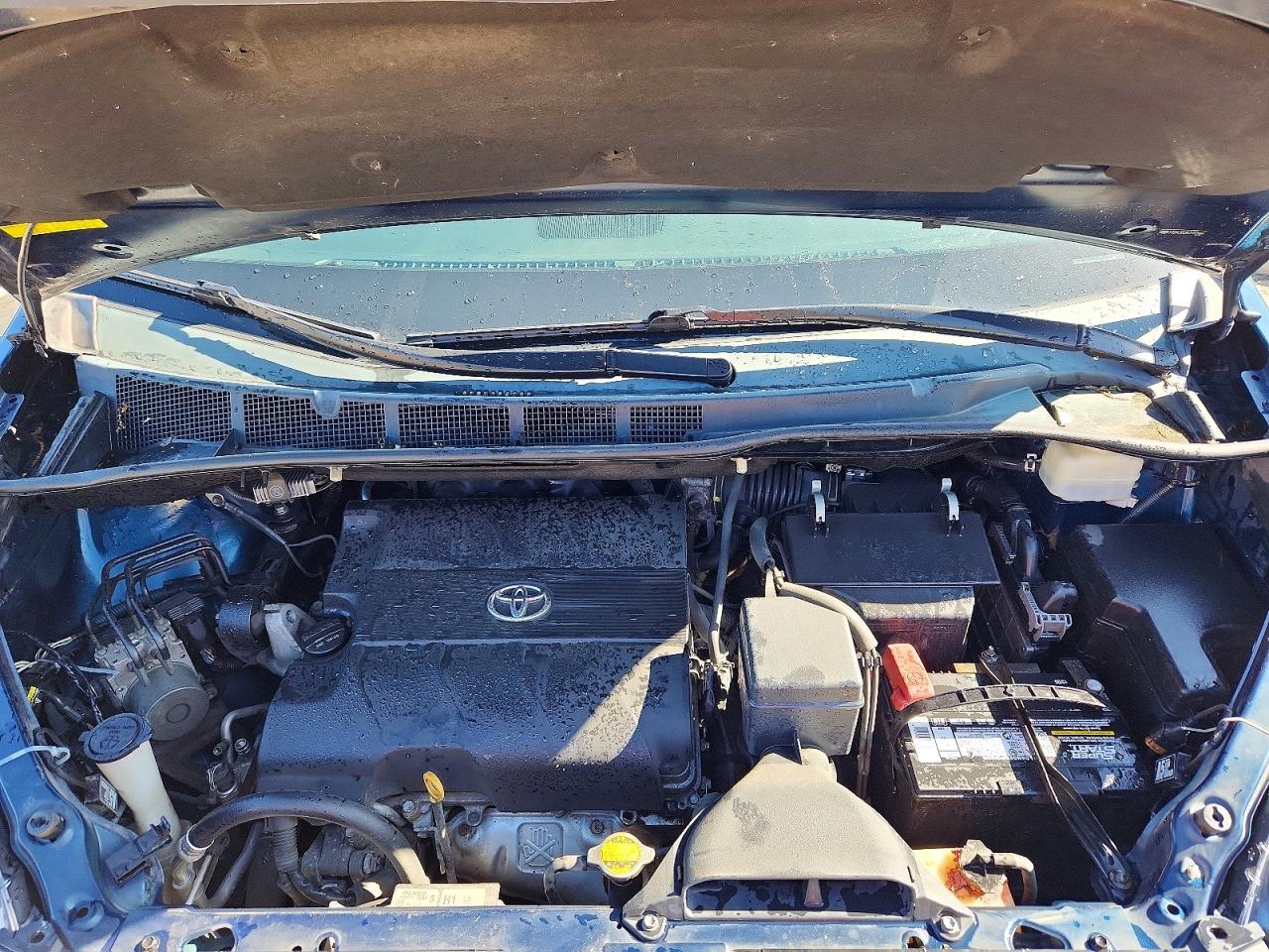 TOYOTA SIENNA 2012 — 13
